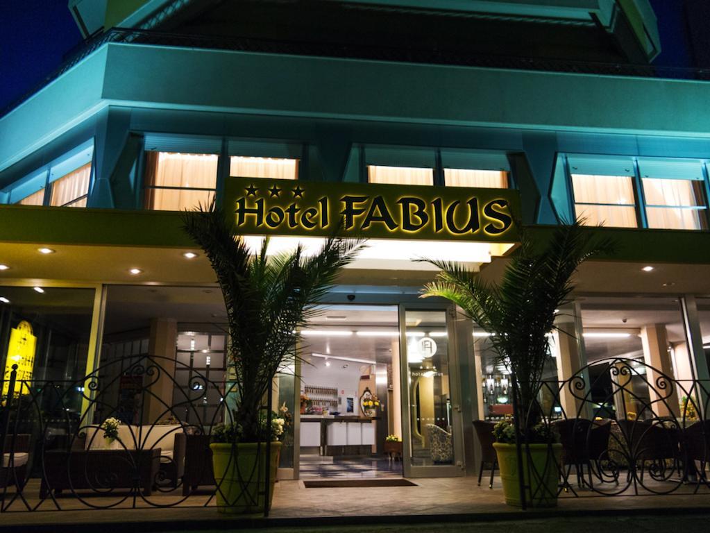 Hotel Fabius Bellaria-Igea Marina Exterior foto